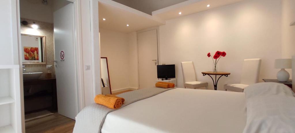 Living Cagliari Marina Bed and Breakfast Εξωτερικό φωτογραφία